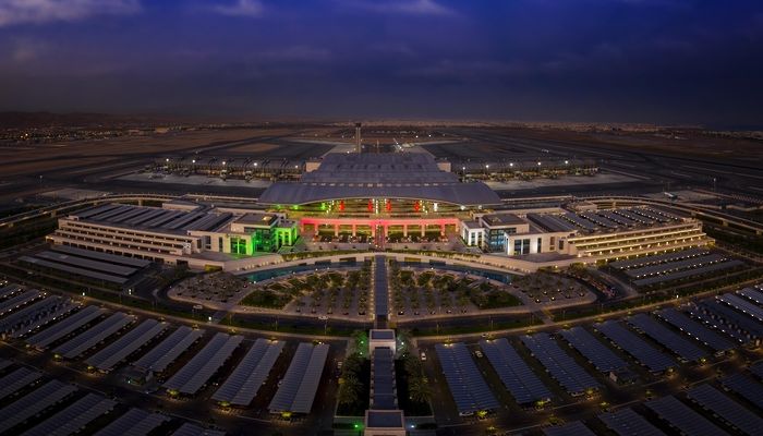 مطار مسقط الدولي المرتبة الاولى عالميا