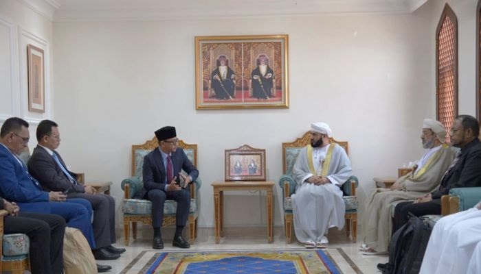 تعزيز المجالات الدينية – عمان وماليزيا يعقدان اجتماع حول مجالات الاوقاف